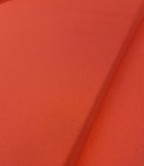 Rood satin&eacute; zijde